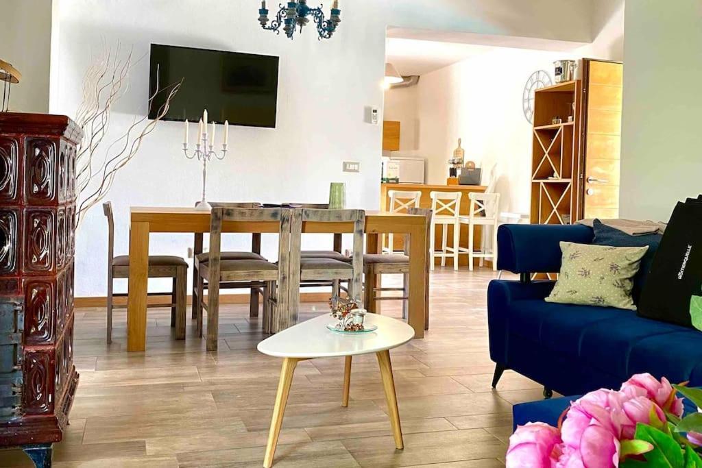 Casa Rustica Appartement Buici  Buitenkant foto